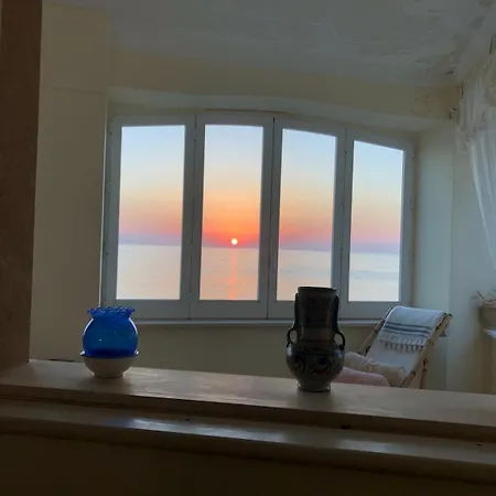 Casa Sull' Acqua Nyaraló